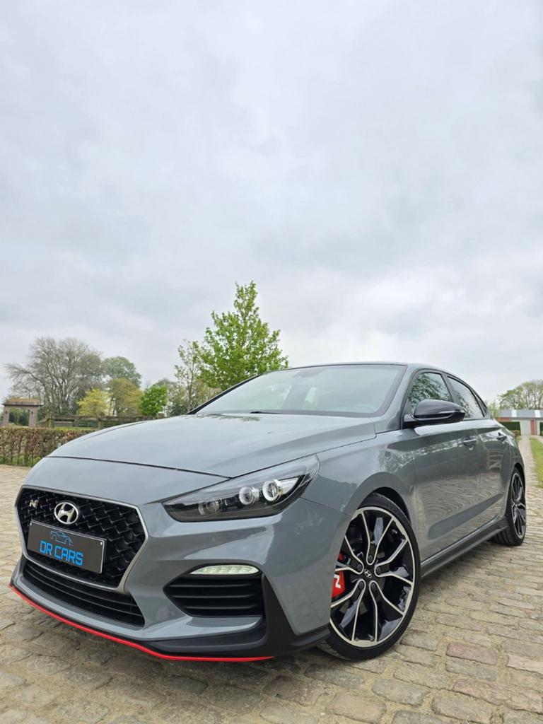 HYUNDAI I30N-PERFORMANCE-FASTBACK 275 CV//CAMÉRA - SIÈGES SP, Autos, Argent ou Gris, Euro 6, Entreprise, Boîte manuelle