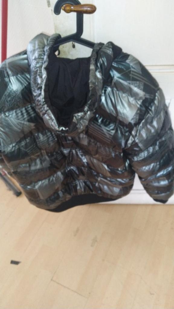 A vendre très beau blouson homme taille L stylé neuf, Enlèvement
