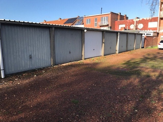 TE HUUR : garagebox Sint-Niklaas - Vlymincksstraat 70, Provincie Oost-Vlaanderen