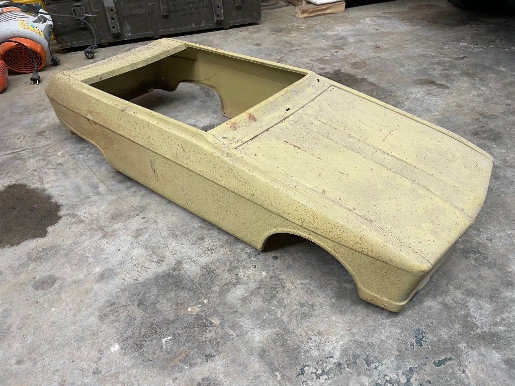 Renault 16 trapauto body, Ophalen