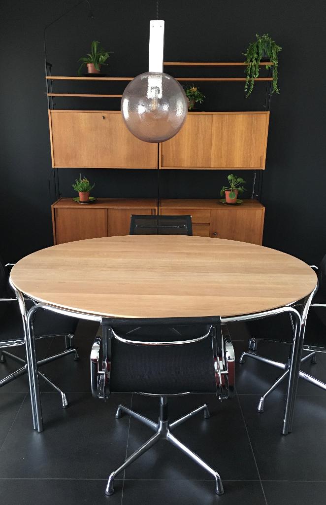 Vrijstaande dressoir, Huis en Inrichting, Ophalen, Zo goed als nieuw, Teakhout, Met deur(en)