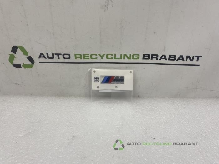 Emblème d'un BMW 4-Serie, Autos : Pièces & Accessoires, Carrosserie & Tôlerie, Utilisé, 3 mois de garantie, Enlèvement ou Envoi