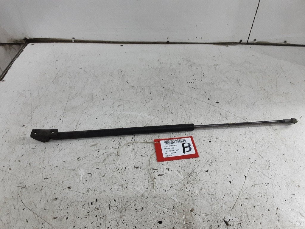 GASDRUKVEER Volkswagen Corrado (01-1988/12-1995), Gebruikt, Volkswagen, Volkswagen AG, Kundenbetreuung@volkswagen.de