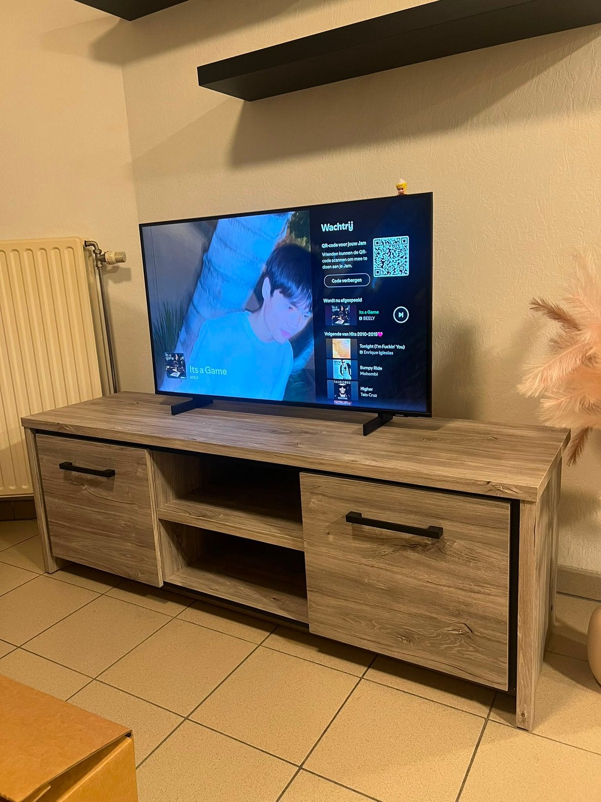 Meuble TV en bois gris clair, Enlèvement