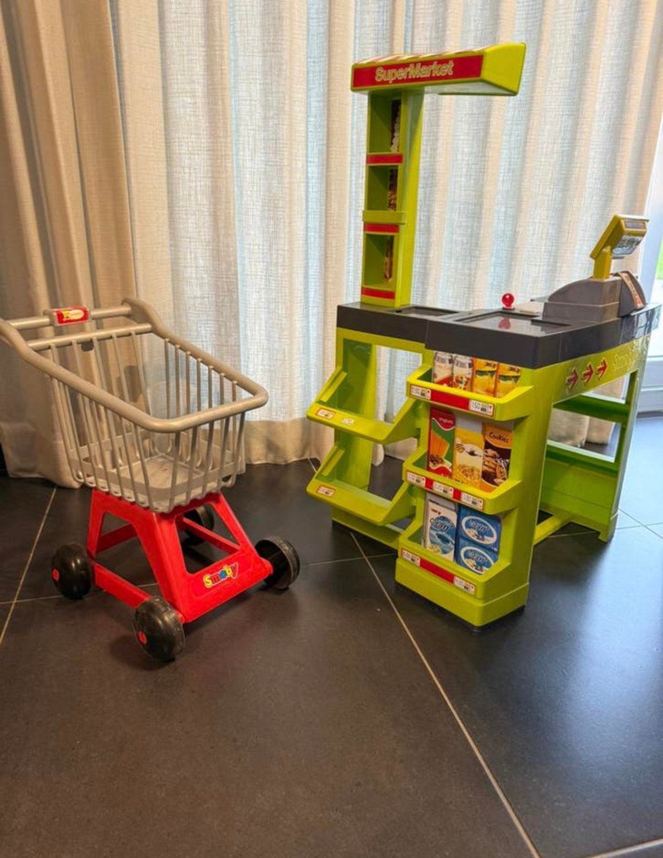 Smoby keuken met kassa en met winkelkar, Kinderen en Baby's, Ophalen, Zo goed als nieuw