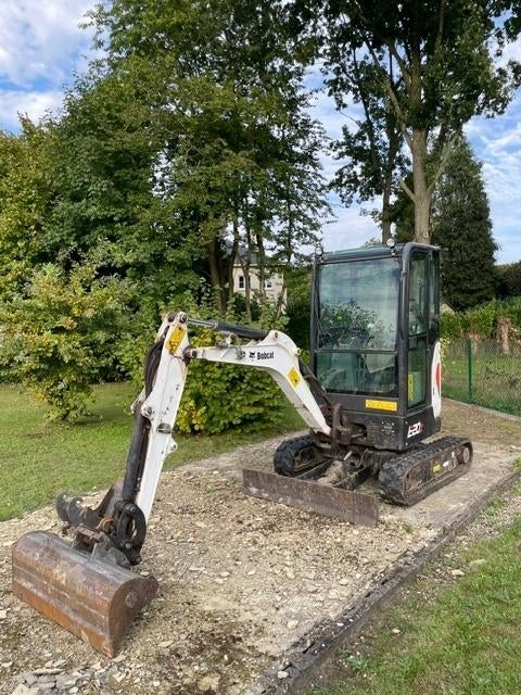 BOBCAT E20 Z, Ophalen