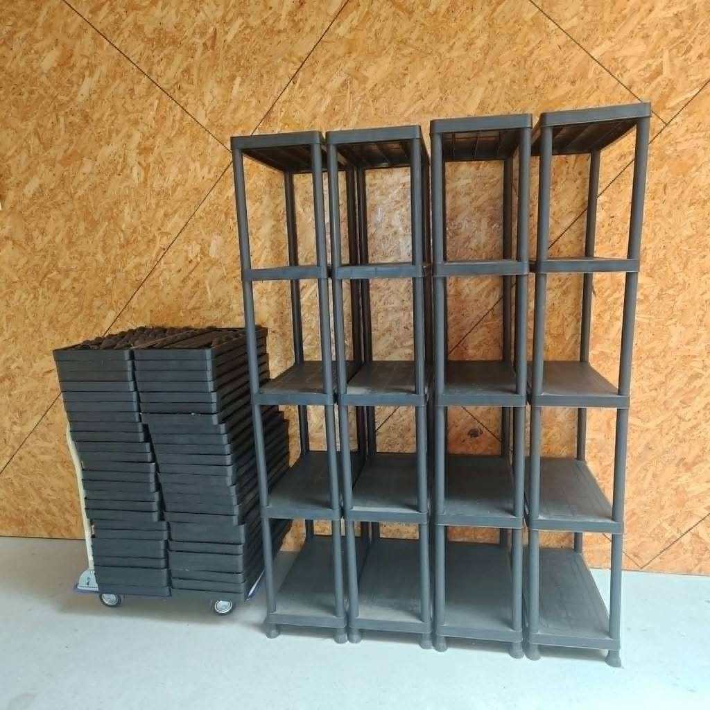 14x Zwarte rekken - Ideaal voor stockruimte of garage, Ophalen, Gebruikt