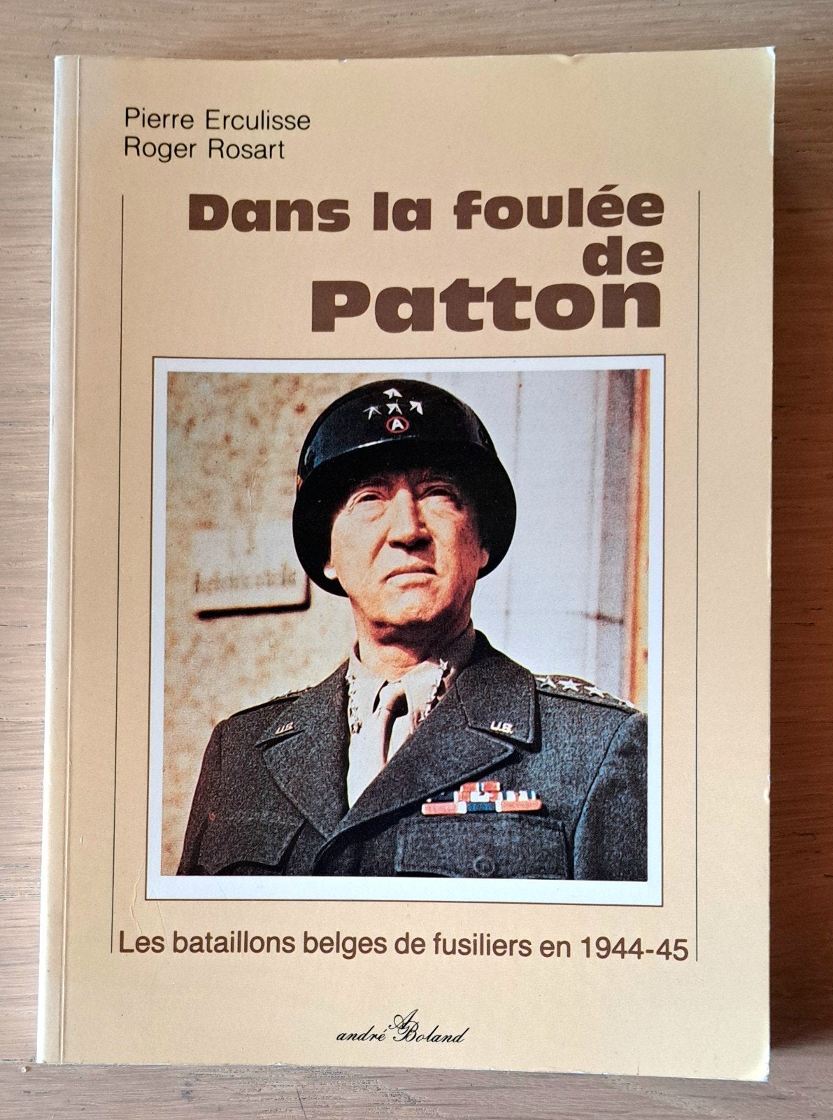 Dans la foulée de Patton  Les bataillons belges de fusiliers, Collections, Objets militaires | Seconde Guerre mondiale, Enlèvement ou Envoi
