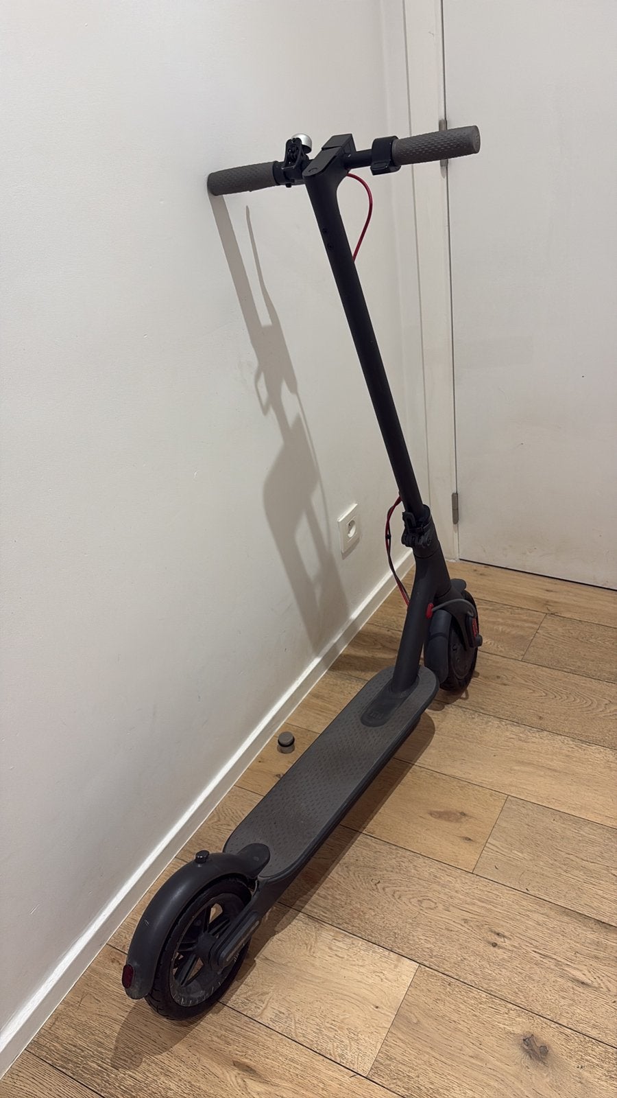 Trottinete électrique à vendre pour piece ou change batterie, Enlèvement, Utilisé, Autres types