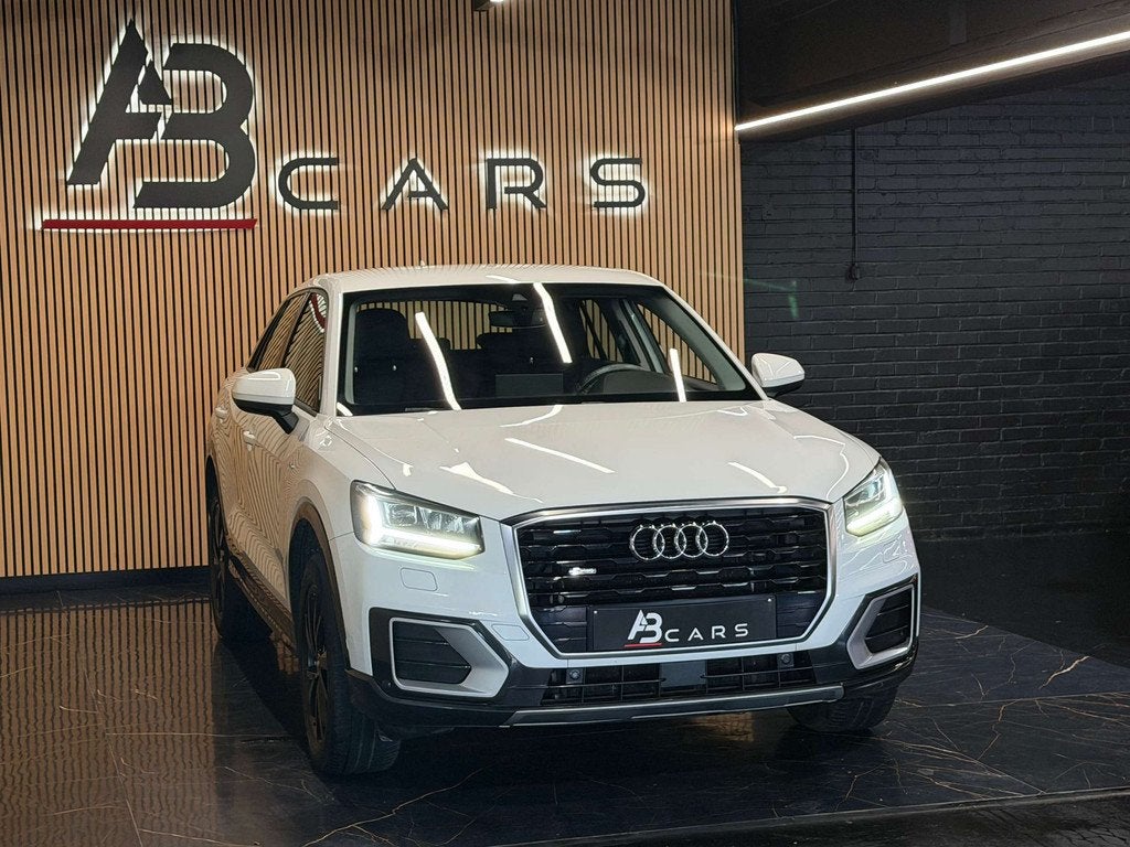 Audi Q2 1.4TFSI S-LINE *BOITE AUTOMATIQUE * GARANTIE 13 MOIS, Autos, Audi, Achat, Entreprise, Noir, 5 portes