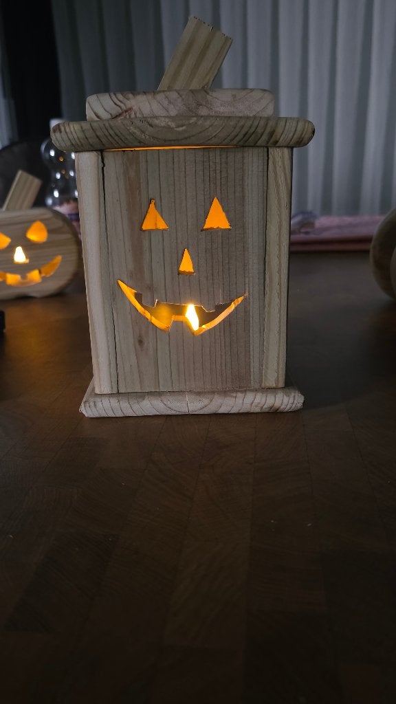 Halloween decoratie, Huis en Inrichting, Ophalen, Hout, Meerkleurig, Klassiek