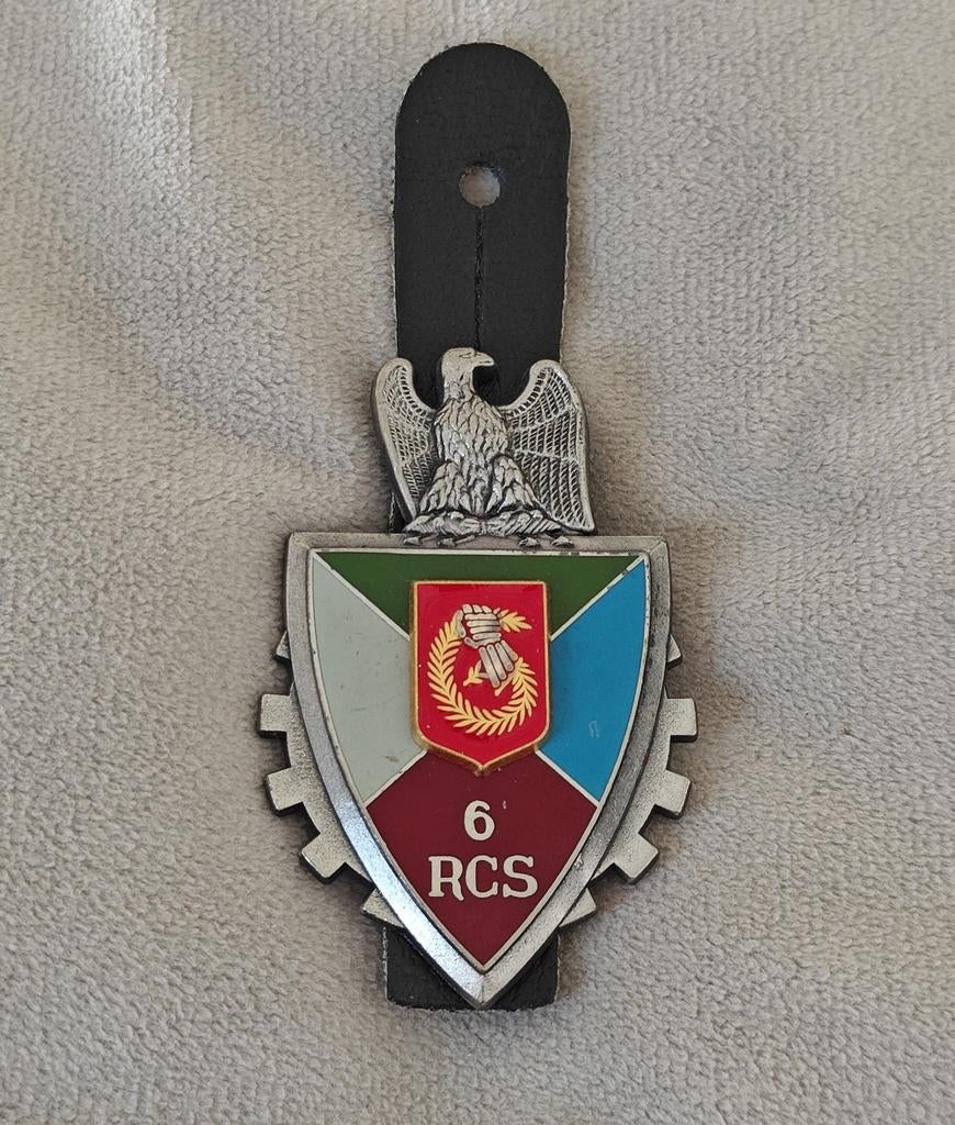 L'insigne régimentaire du 6e commandement du régiment 1985, Enlèvement ou Envoi, Armée de terre, Emblème ou Badge