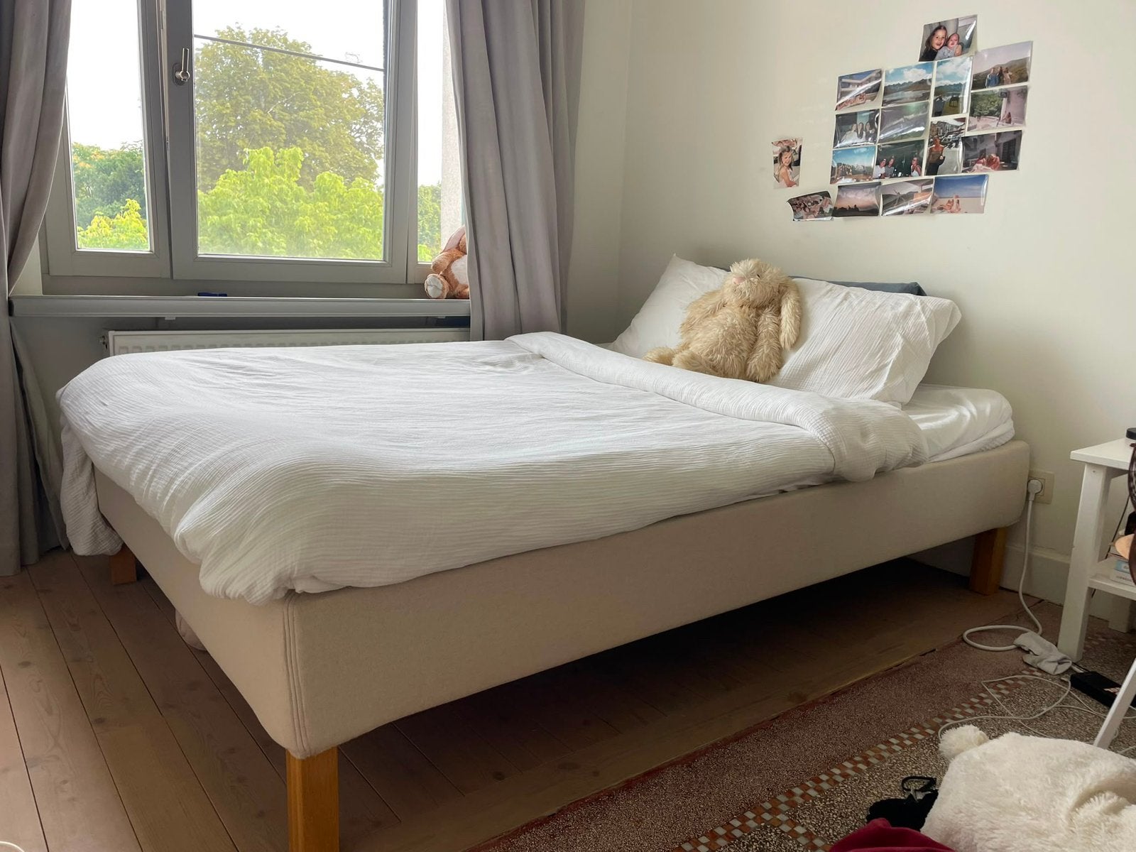 Ikea ESPEVÄR bed 140x200, Huis en Inrichting, Slaapkamer | Bedden, Ophalen, Beige, 140 cm, Zo goed als nieuw