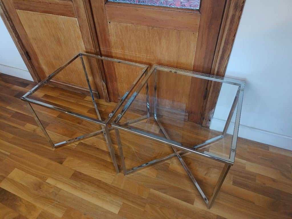 2 stuks Bijzettafel Cross-stijl - vierkant - helder glas, Huis en Inrichting, Ophalen, Gebruikt, 50 tot 100 cm, Vierkant