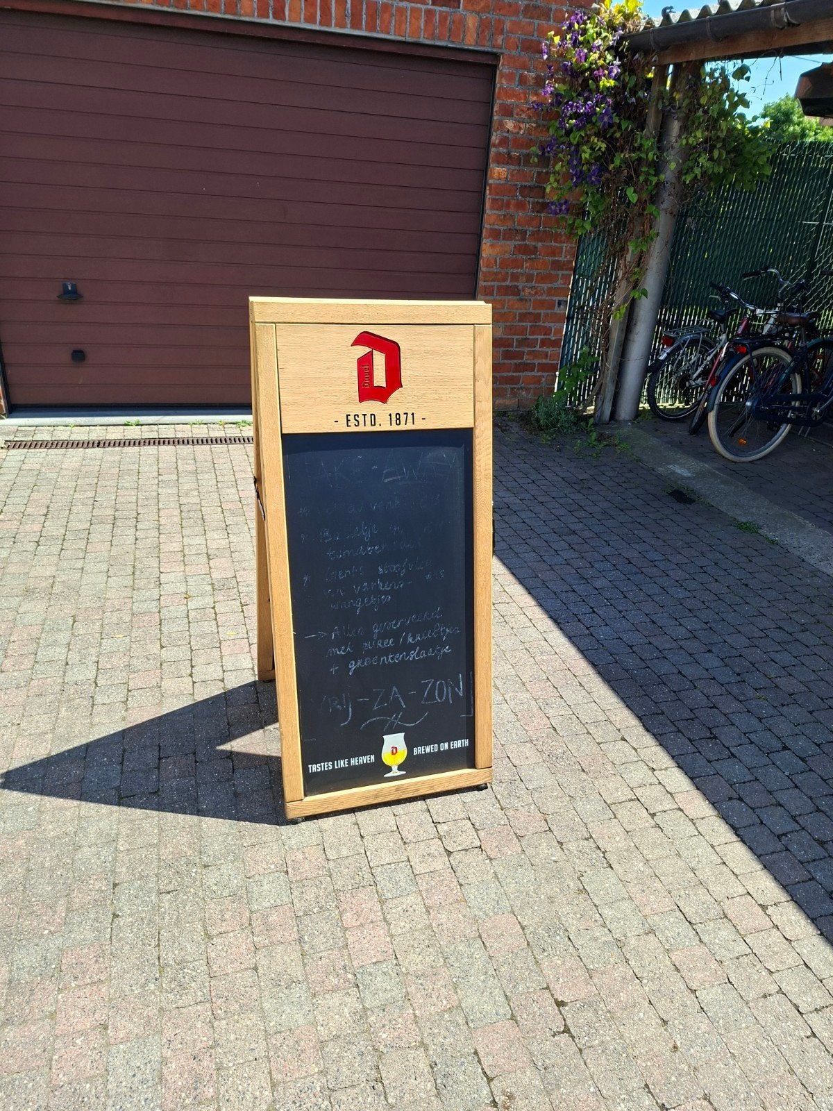 Duvel bord, Ophalen, Duvel
