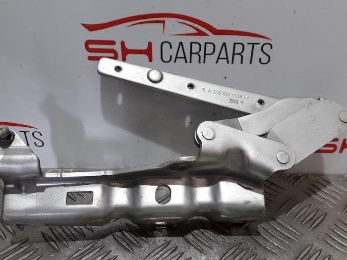 Charnière capot d'un Mercedes CLK, 3 mois de garantie, Utilisé, -, -