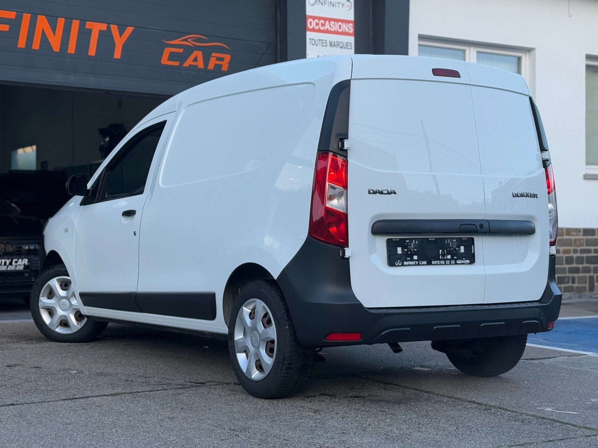 Dacia Dokker 1.6i SCe Ambiance, Autos, Dacia, 75 kW, Euro 6, Entreprise
