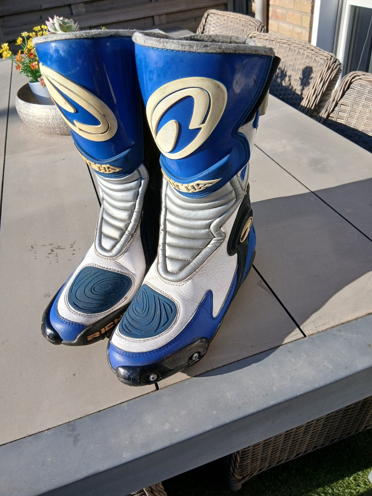 MOTO BOOTS RICHA, Motoren, Ophalen