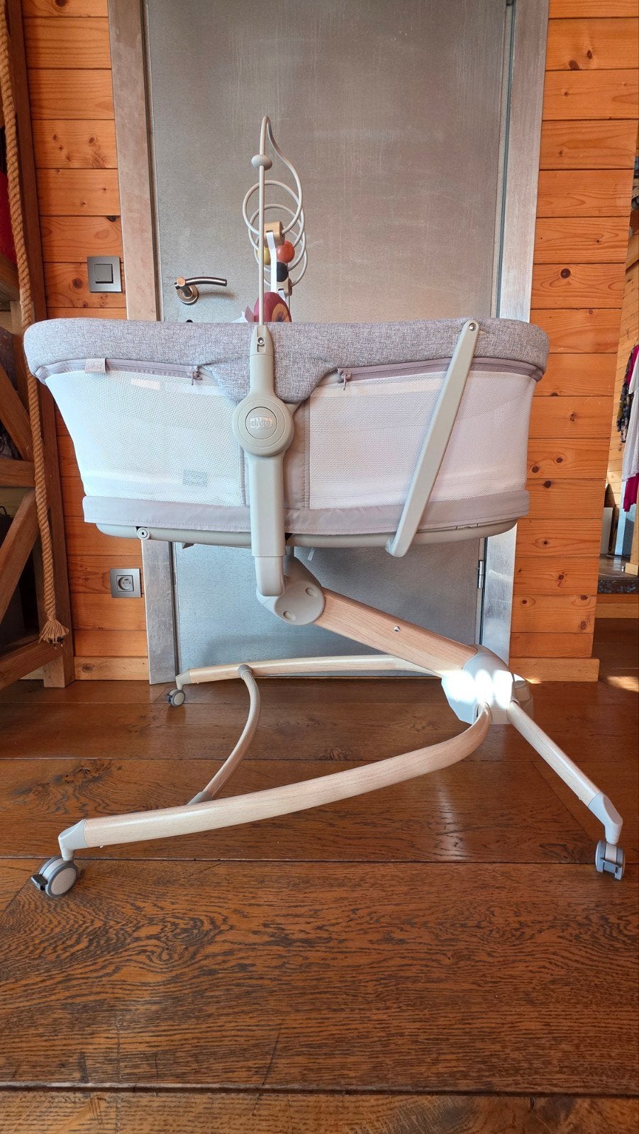Chicco Baby Hug Armonia 4 en 1, du berceau à la chaise haute, Enlèvement