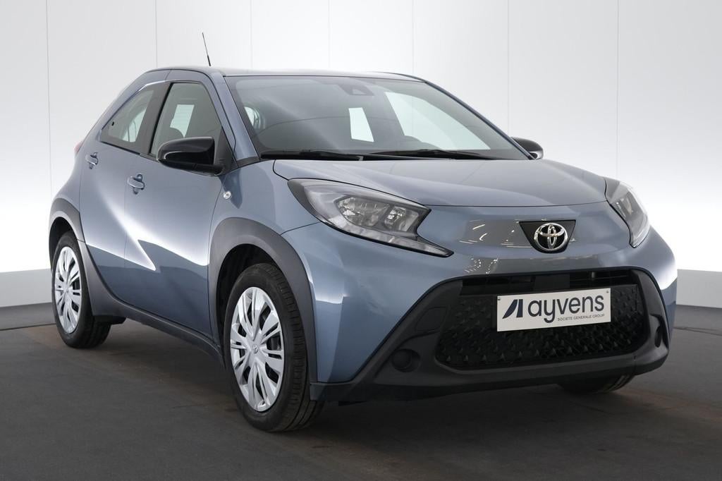 (2FUR118) TOYOTA AYGO X, Voorwielaandrijving, 4 zetels, Gebruikt, Blauw
