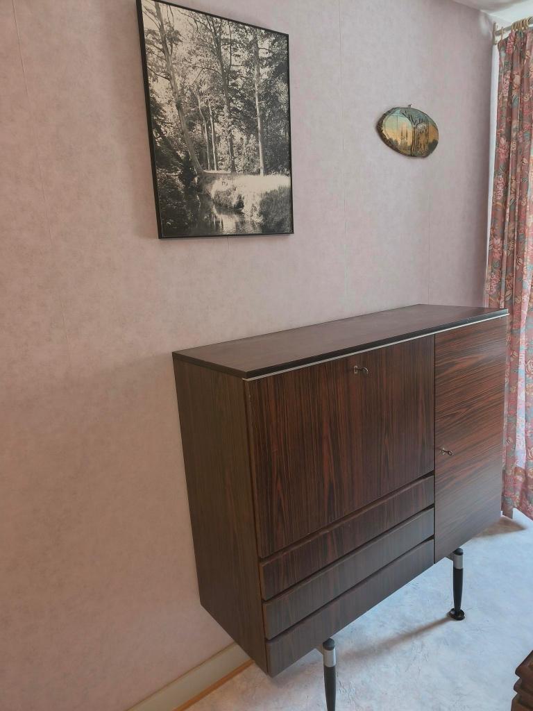 Kast (jaren 60), Enlèvement, Utilisé, Jaren 60