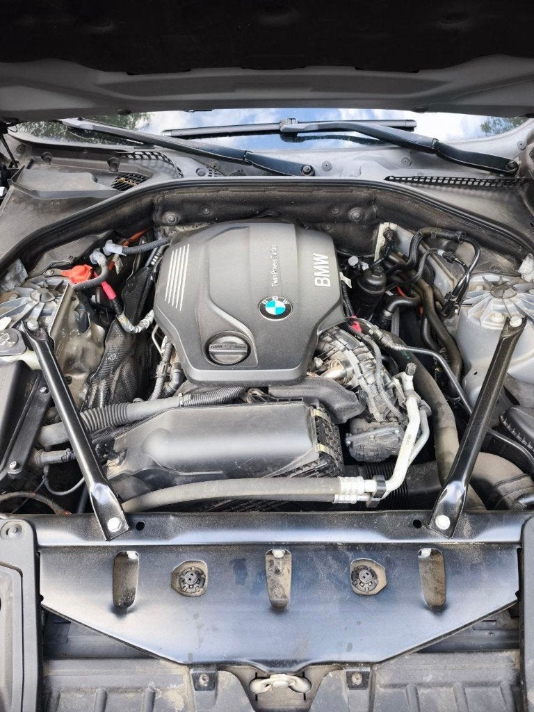 BMW 518d Touring 2015, Auto's, 100 kW, 4 cilinders, Bruin, Leder
