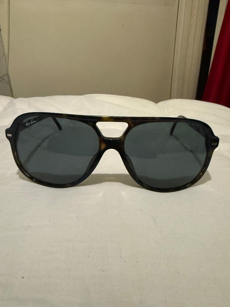 Lunettes de soleil Rayban originales pour hommes, Enlèvement ou Envoi, Comme neuf, Lunettes de soleil, Ray-Ban