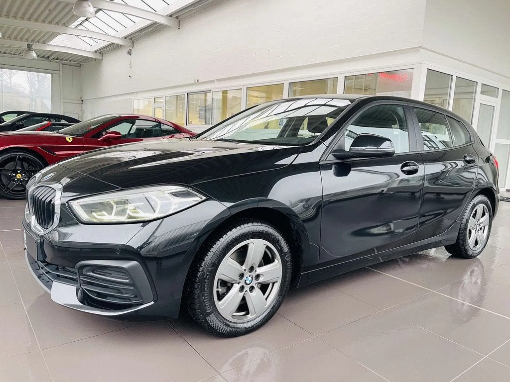 BMW 1 Serie 116 d * GARANTIE + LED + GPS * (bj 2021), Gebruikt, Euro 6, 116 pk, Zwart