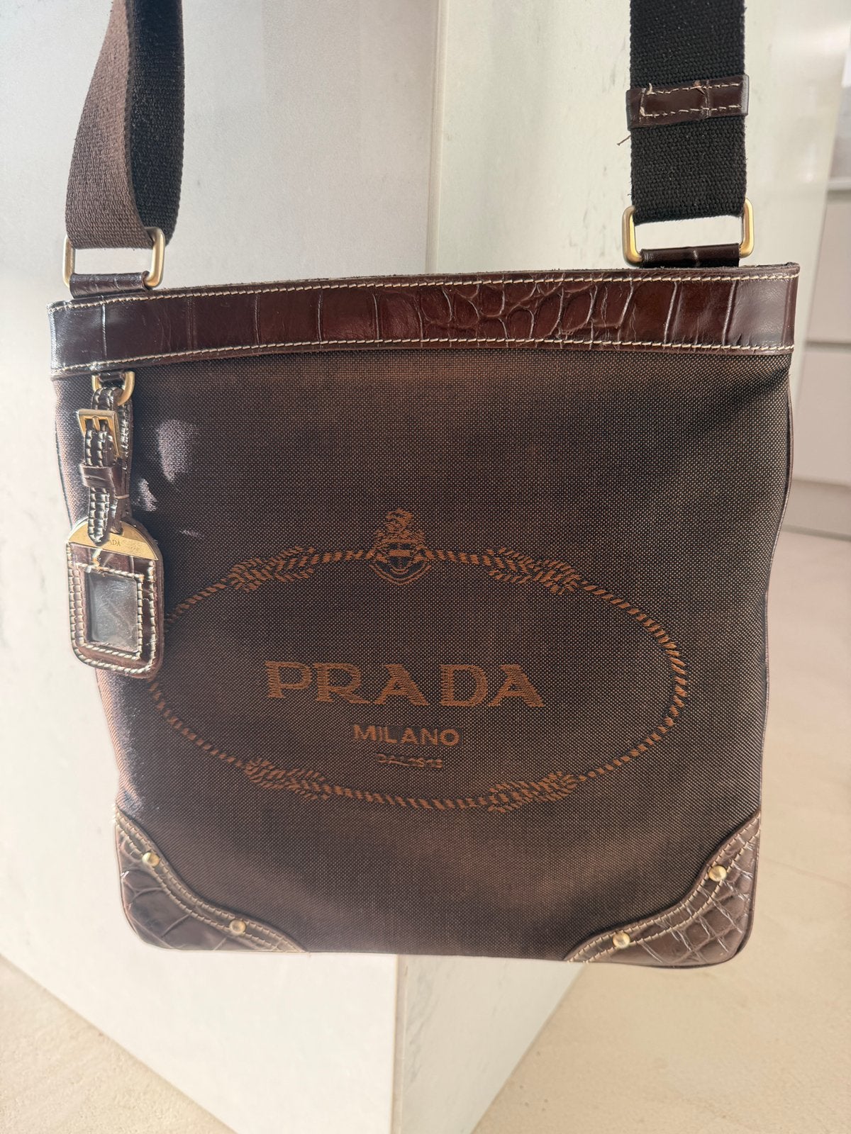 Bruine vintage Prada-schoudertas – stof en leer, Handtassen en Accessoires, Ophalen of Verzenden, Zo goed als nieuw, Bruin, Schoudertasje