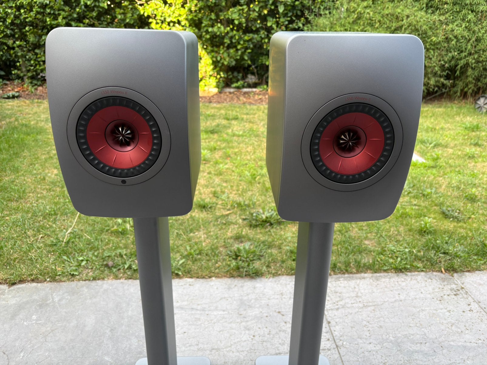 KEF LS50 Wireless II + Stands, Audio, Tv en Foto, Luidsprekerboxen, Ophalen, 120 tot 150 watt, Speakerset, Zo goed als nieuw