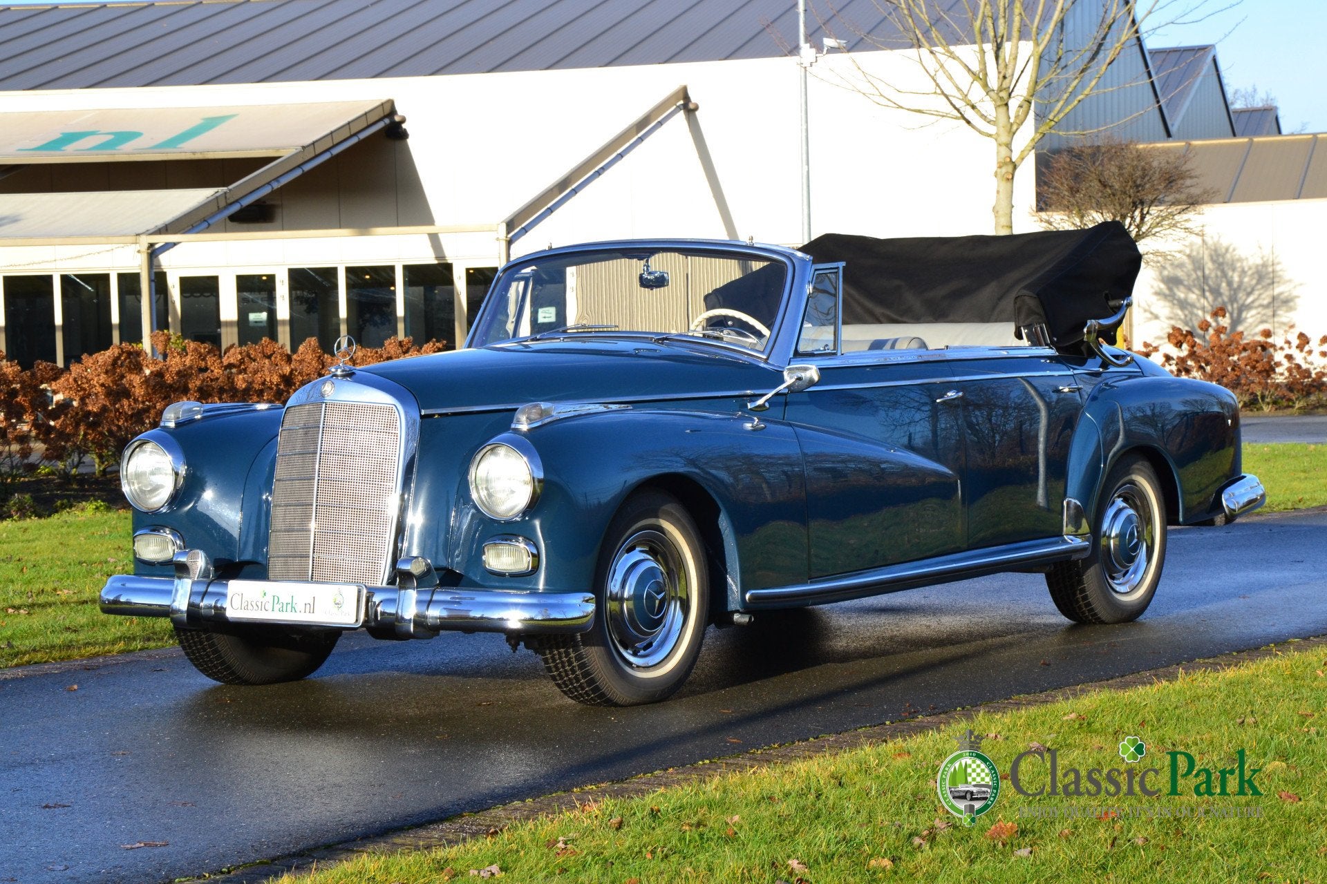 Mercedes-Benz 300-serie 300 Dora Cabriolet (automatique), Autos, Achat, 4 portes, Entreprise, Cabriolet