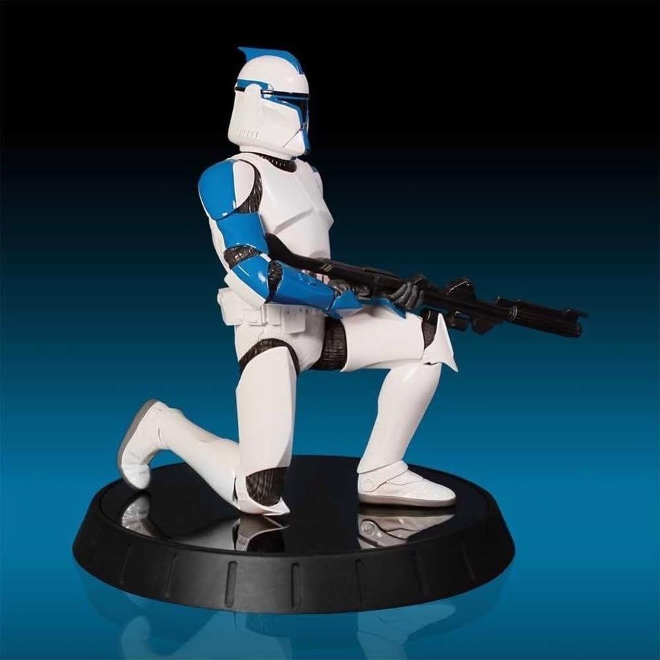 Star Wars Gentle Giant Clone Trooper Lieutenant statue 2012, Verzamelen, Star Wars, Ophalen, Nieuw, Actiefiguurtje