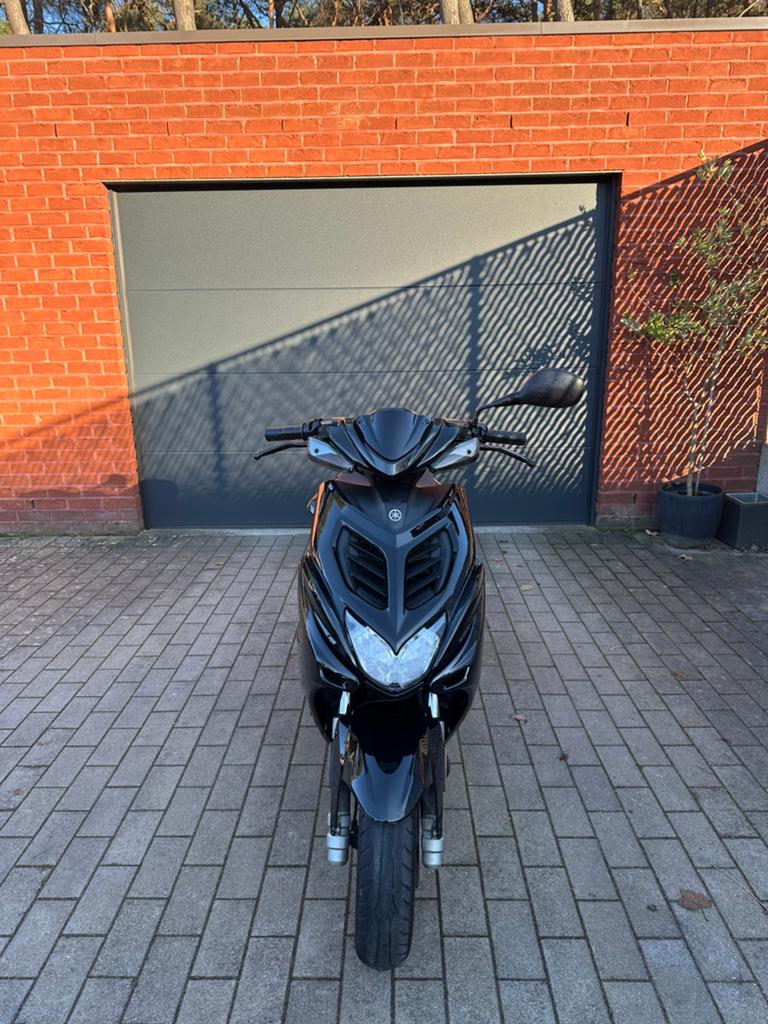 YAMAHA AEROX 4T (2018), Fietsen en Brommers, Scooters | Yamaha, Ophalen, Aerox, Benzine, 50 cc