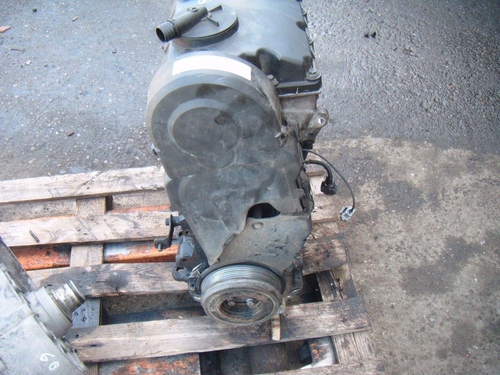 Moteur AUY Nu FORD GALAXY, Envoi, Utilisé, Daihatsu