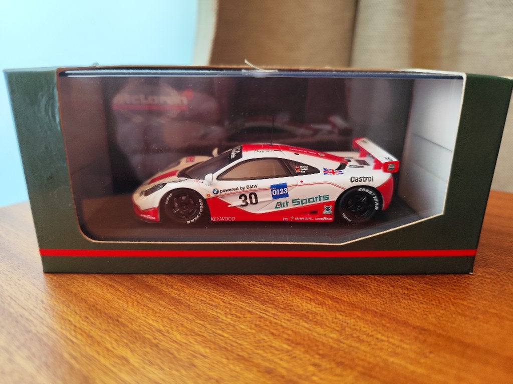 Minichamps McLaren F1 GTR Le Mans 1996 1/43 530 164330, Enlèvement ou Envoi, Comme neuf, Voiture, MiniChamps
