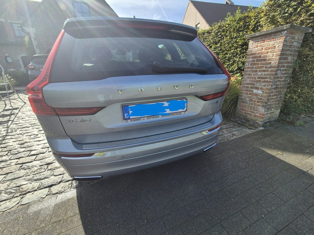 Volvo XC60, Autos, Cuir, Argent ou Gris, Euro 6, Ordinateur de bord