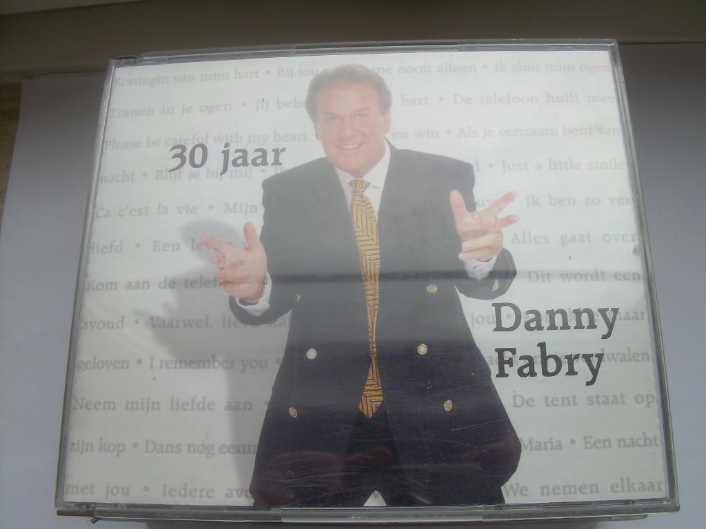 2 CD BOX - DANNY FABRY - 30 JAAR DANNY FABRY, Ophalen of Verzenden, Zo goed als nieuw, Levenslied of Smartlap, Boxset