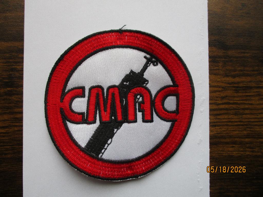 DOVO : plaque d'immatriculation de la mission du Cambodge., Collections, Envoi