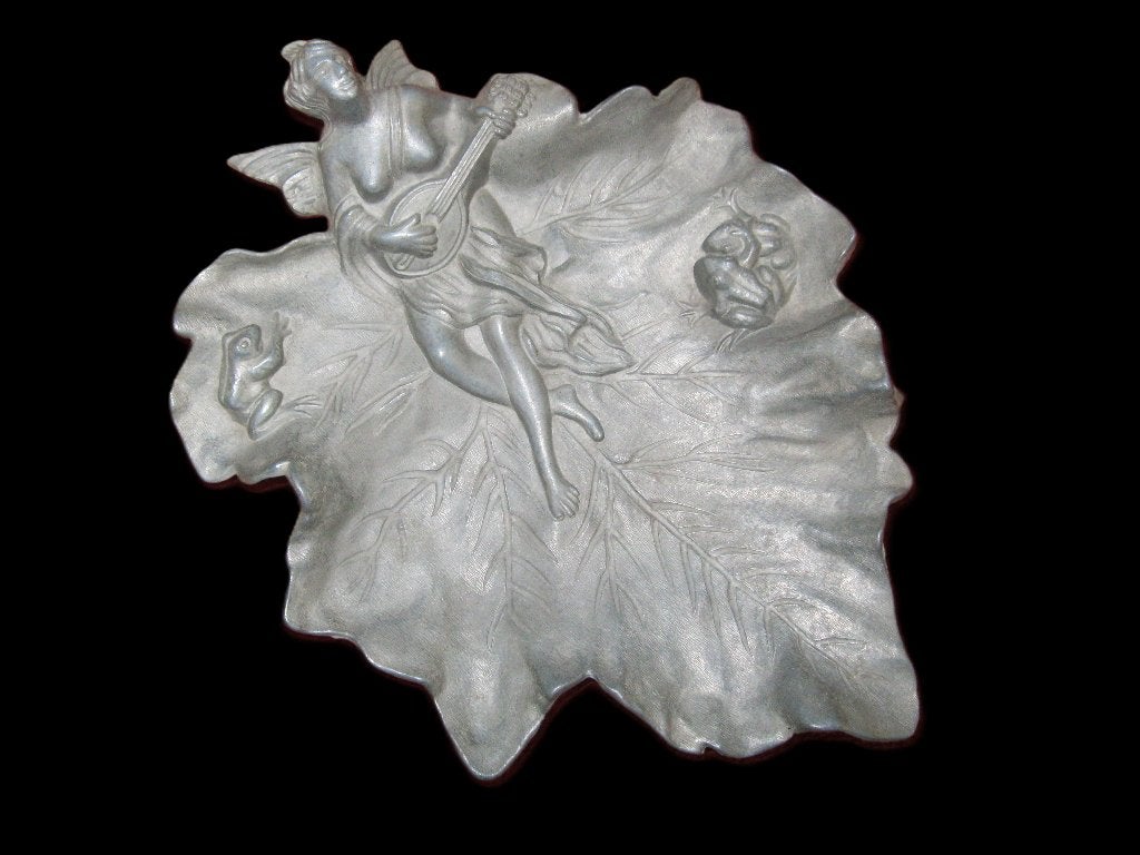 Broze metalen schaal nimf / fee met kikkers., Antiek en Kunst, Ophalen