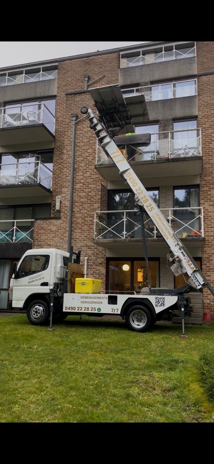 MG LIFT + CAMION DE DÉMÉNAGEMENT 📞0490 22 28 25📞, Services & Professionnels
