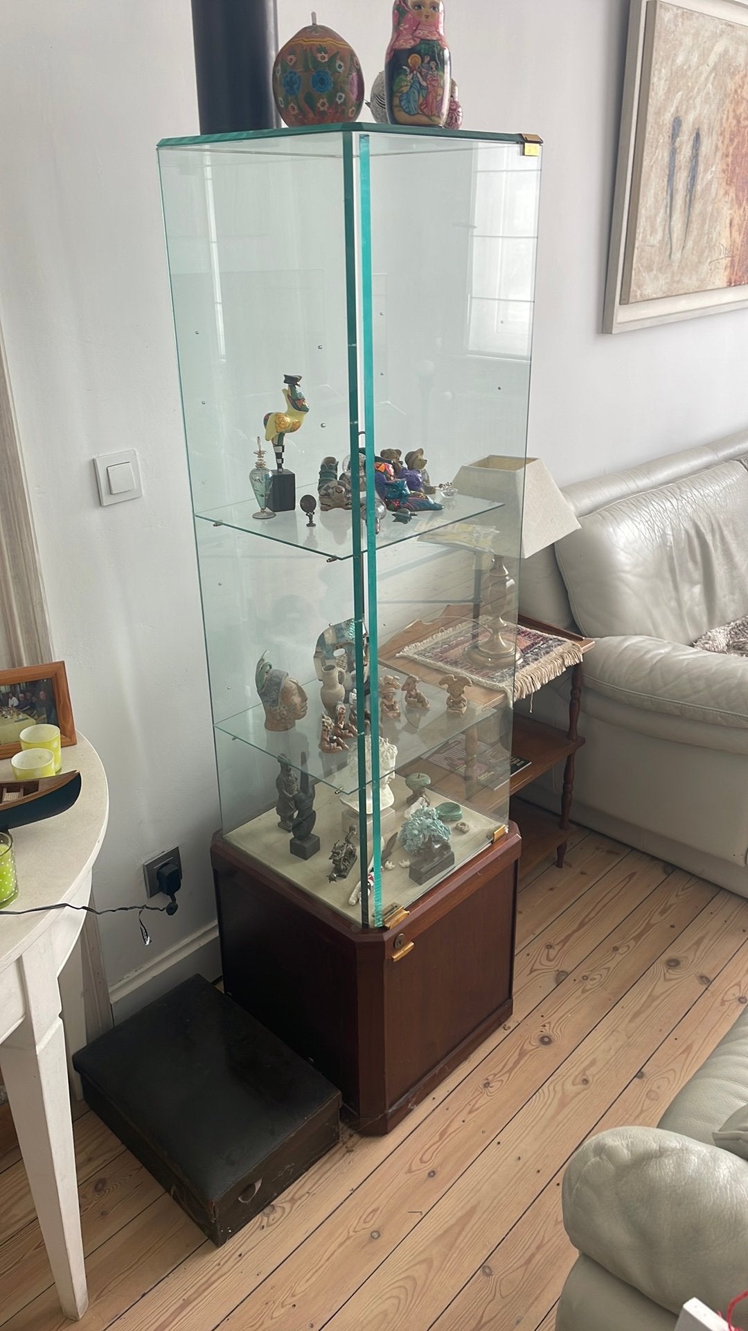 Glazen antieke vitrine kast, Ophalen, Zo goed als nieuw, Glas
