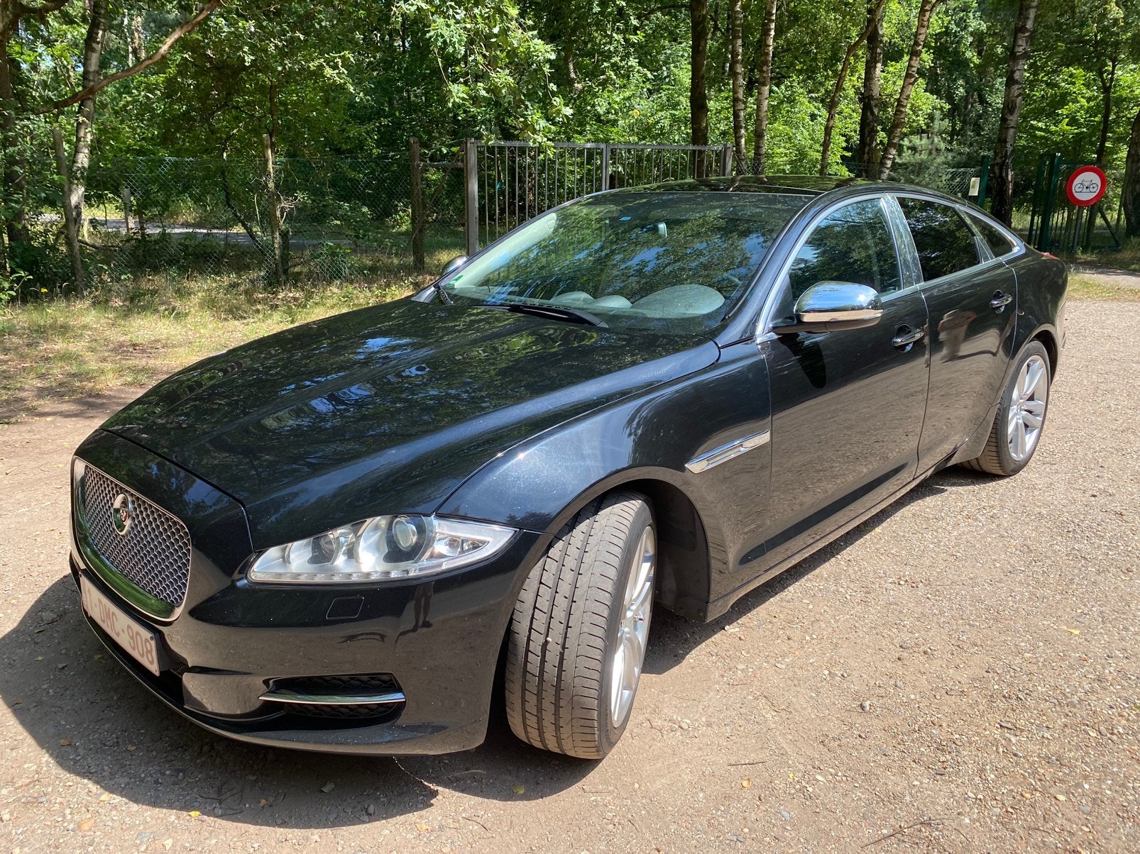 Belle Jaguar XJ 3.0 diesel,, très bon état, modèle de luxe, Autos, Jaguar, Cuir, Euro 5, Achat, 4 portes
