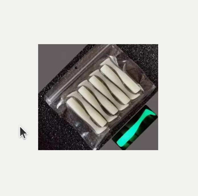 Kunstaas glow in the dark 8 stuks 7 gram 8,5cm