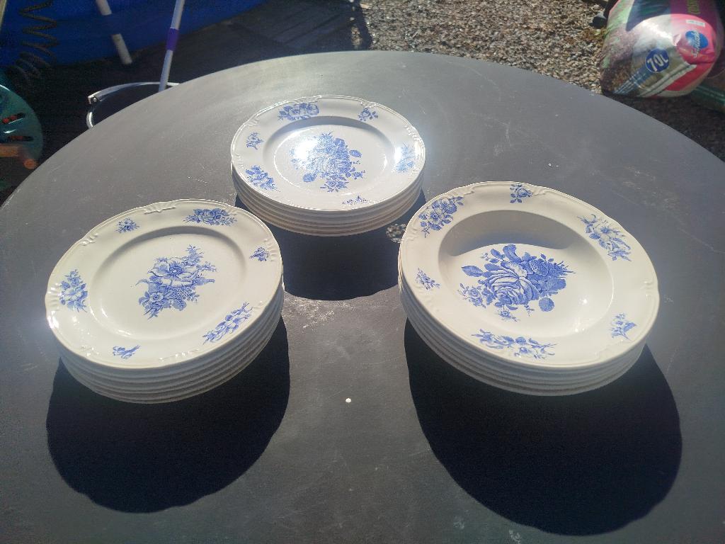 ANCIENNE VAISSELLE BOCH DECOR RODIA, Enlèvement ou Envoi