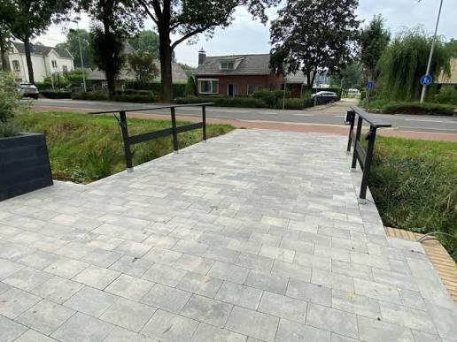 Klinkerwerken/ grondwerken/tuinonderhuod/omheining werken, Diensten en Vakmensen