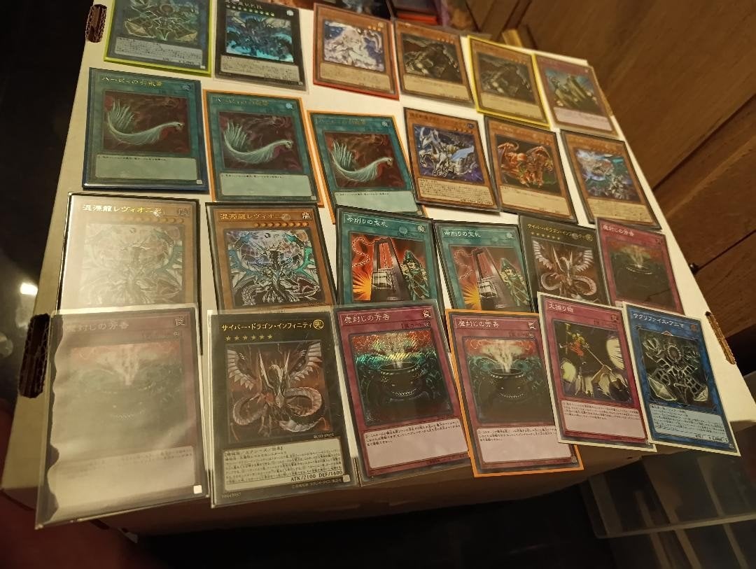 Yu-Gi-Oh collectie, Ophalen of Verzenden, Zo goed als nieuw, Meerdere kaarten, Foil