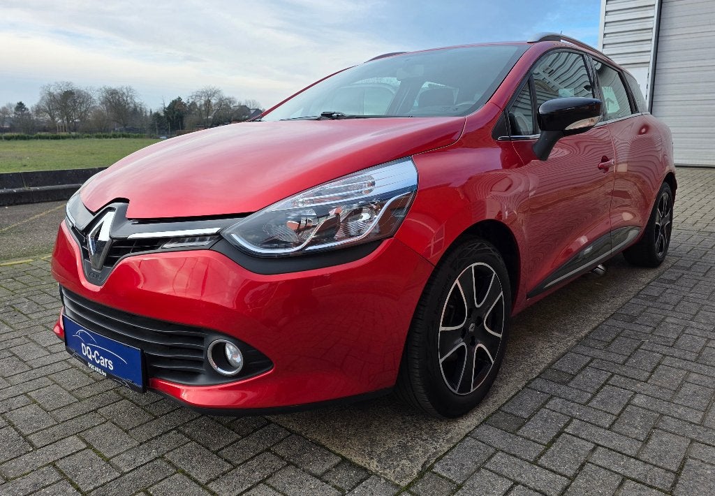 Renault Clio Grandtour 1.5dCi 90 Dynamic, Autos, Renault, Entreprise, Achat, Clio, ABS, Airbags, Air conditionné, Bluetooth, Ordinateur de bord
