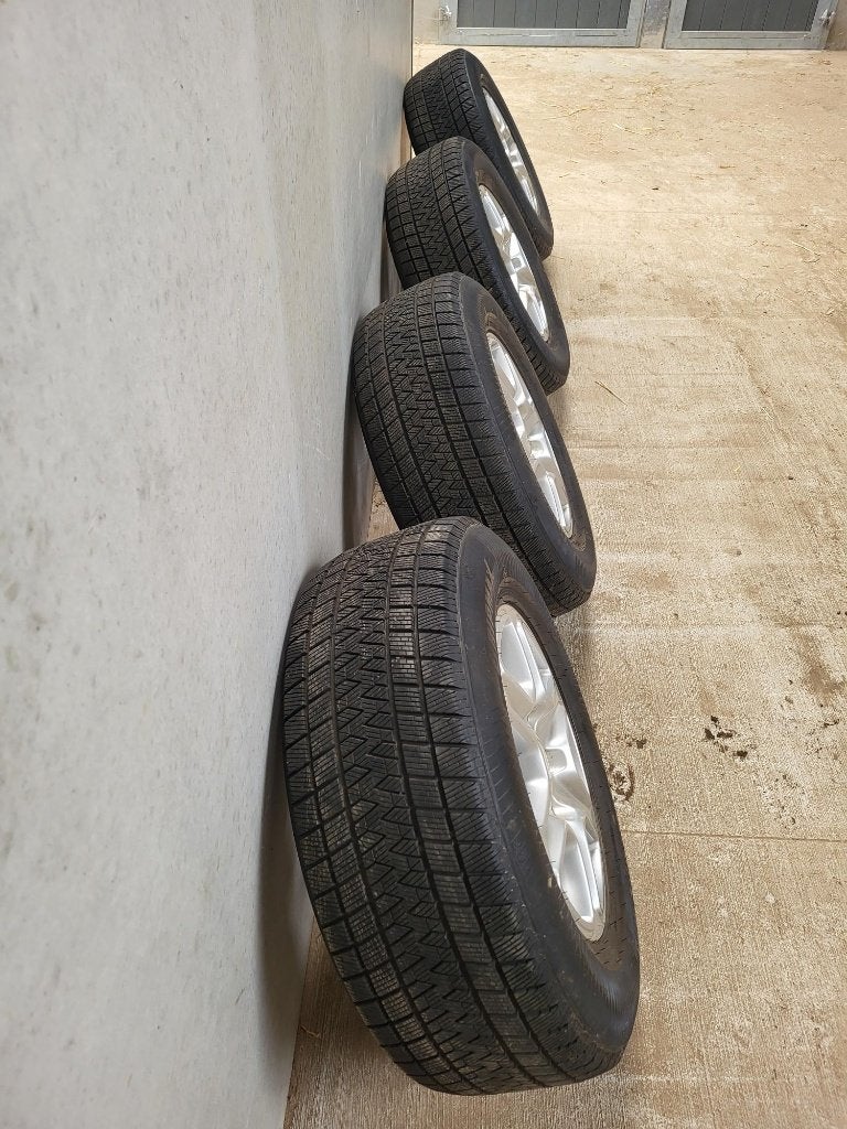 4 pneus d'hiver sur jantes Ford Ranger, Enlèvement, Pneus hiver, Autre