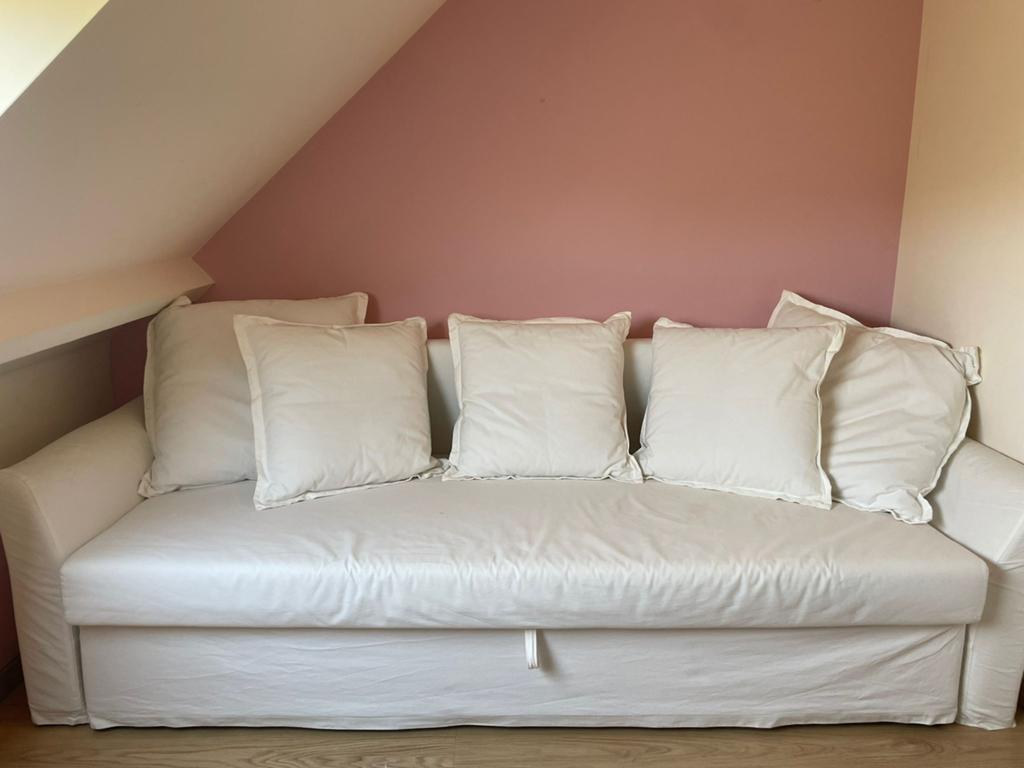 IKEA HOLMSUND 3-zitsslaapbank met opbergruimte, Huis en Inrichting, Slaapkamer | Slaapbanken, Zo goed als nieuw, Wit, Ophalen