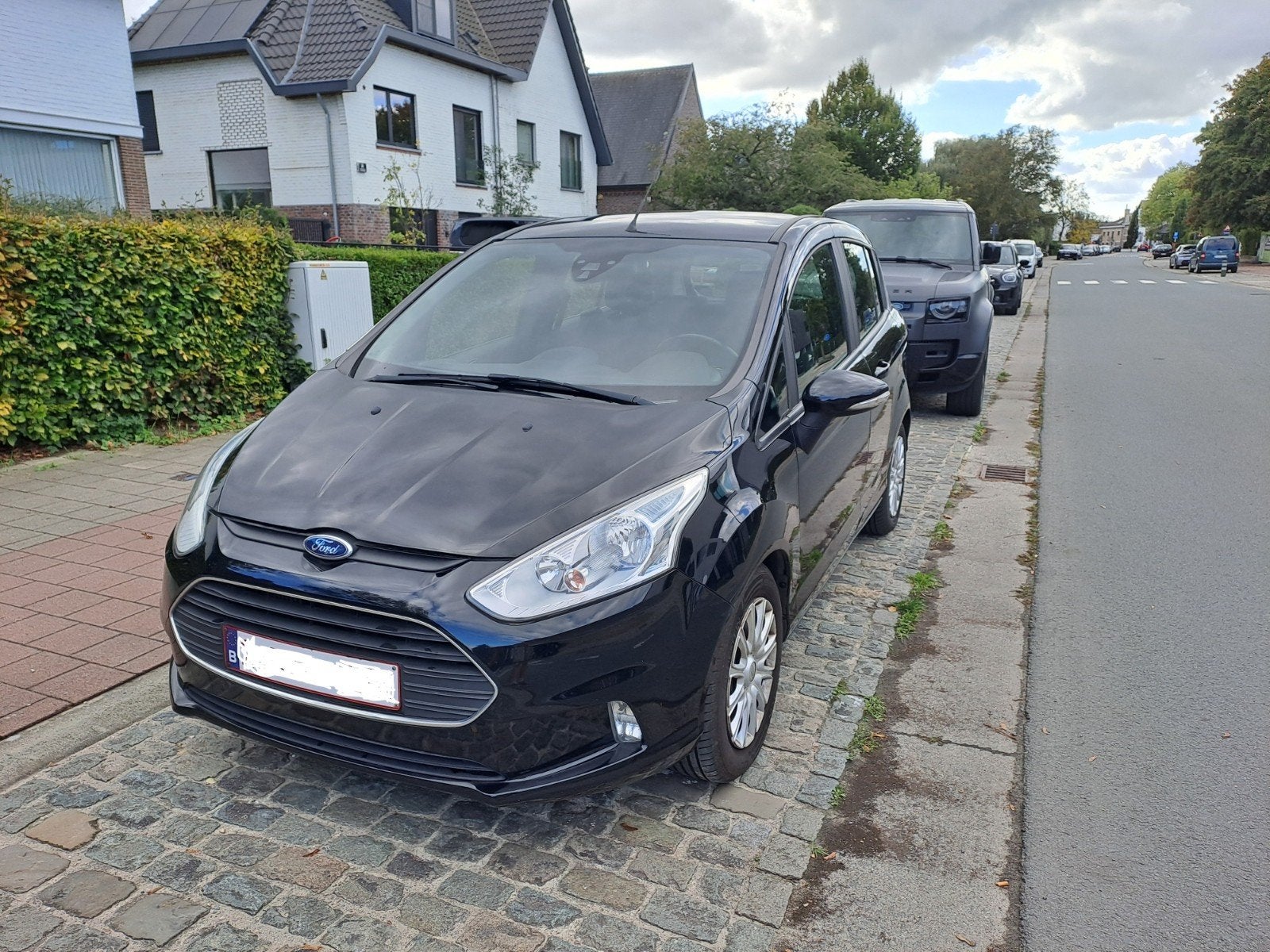 Ford B-Max 1.0 EcoBoost 125PK (91kW), Voorwielaandrijving, B-Max, Zwart, Handgeschakeld